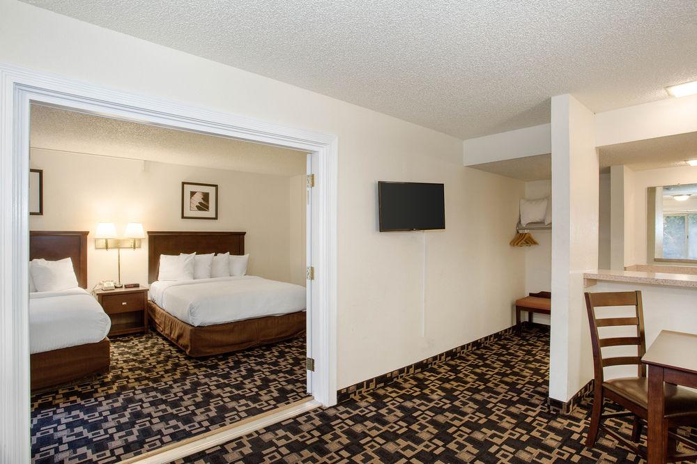 Morningglory Inn & Suites Μπέλινγκχαμ Εξωτερικό φωτογραφία