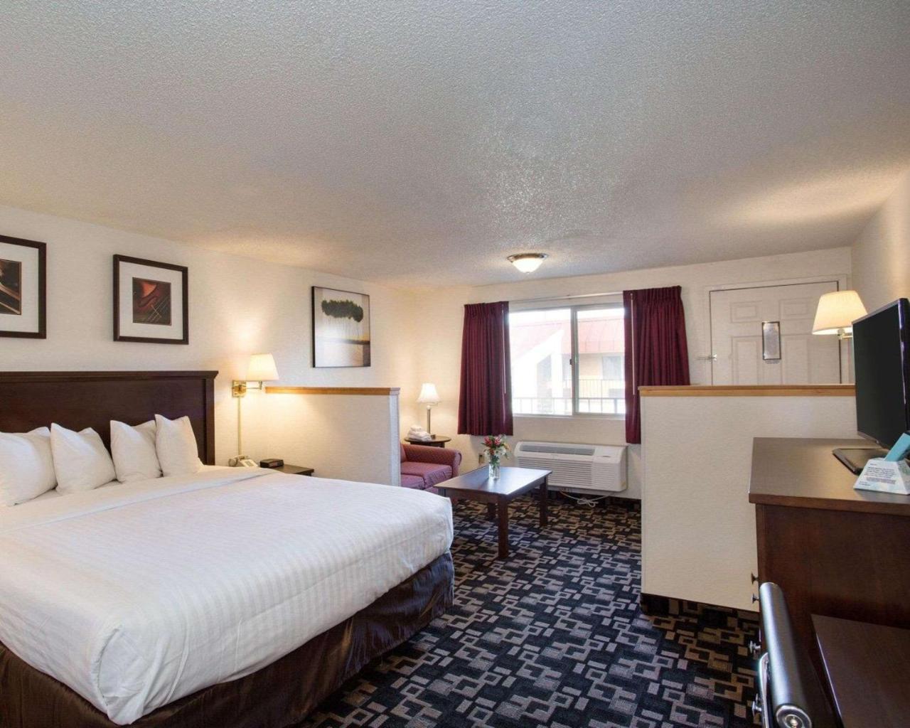 Morningglory Inn & Suites Μπέλινγκχαμ Εξωτερικό φωτογραφία